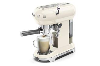 Smeg Macchina da Caffè Espresso